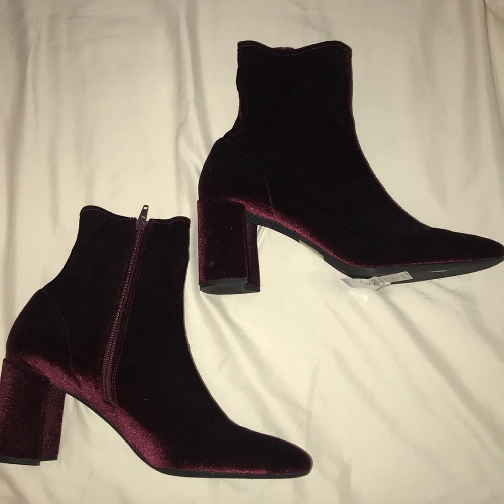 Never worn vintage red velvet boots!